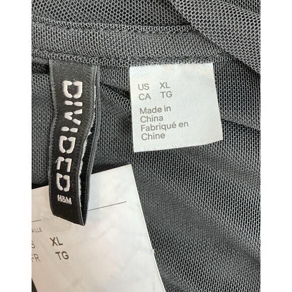 Divided By H&M Oversized Mesh Top With Skeleton Graphic Women’s Size XL NWT - Picture 5 of 7